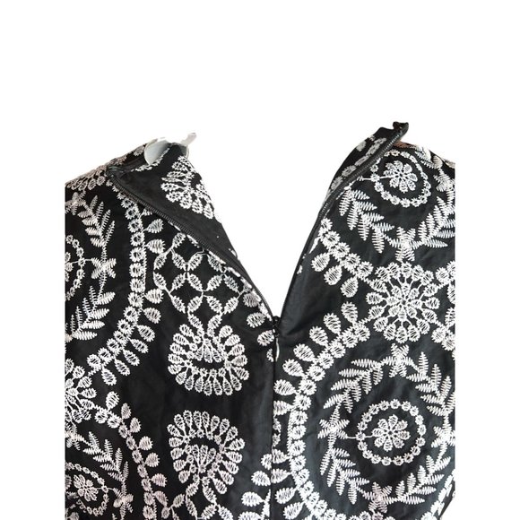 ASOS Black White Floral Embroidered Peplum Blouse With Ruffles. Women Size 0 - Picture 8 of 11